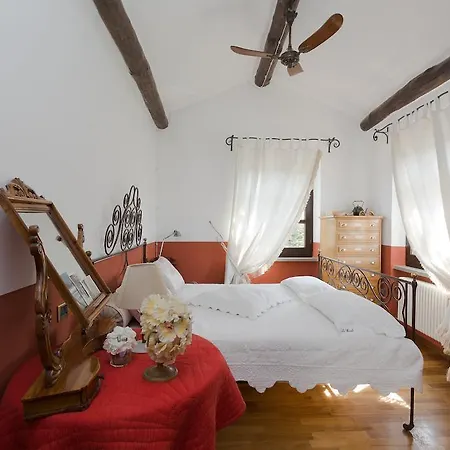 La Cicala Villa *
